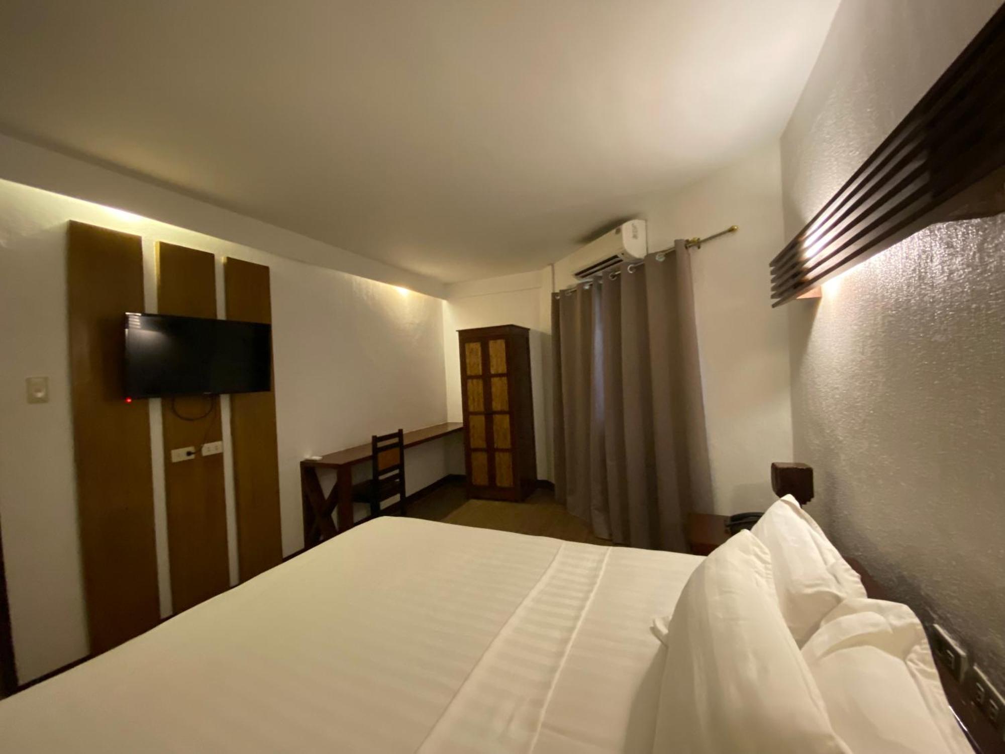 El Puerto Marina Beach Resort & Vacation Club Lingayen Exterior foto